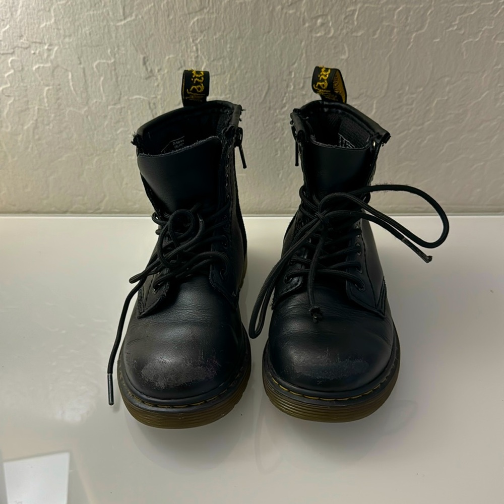 Preloved Dr. Martens toddler black boots size 11 US